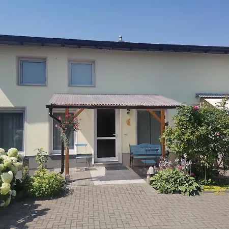Ferienwohnung Uenglingen Stendal Exterior photo